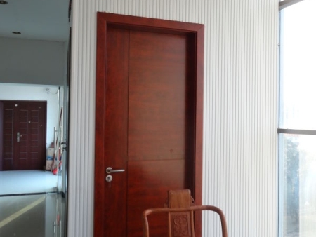 為(wèi)什(shén)麽說(shuō)木(mù)門(mén)行(xíng)業(yè)市(shì)場(chǎng)管理(lǐ)還(hái)不(bù)健全？